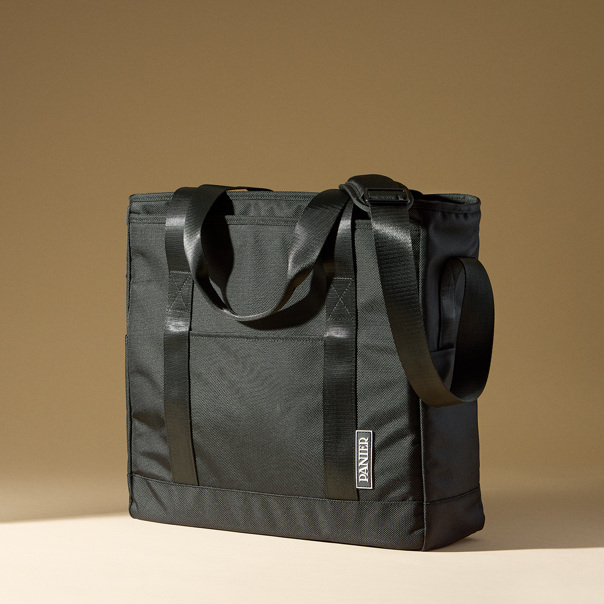 LUCA- 4 Bottle Carrier